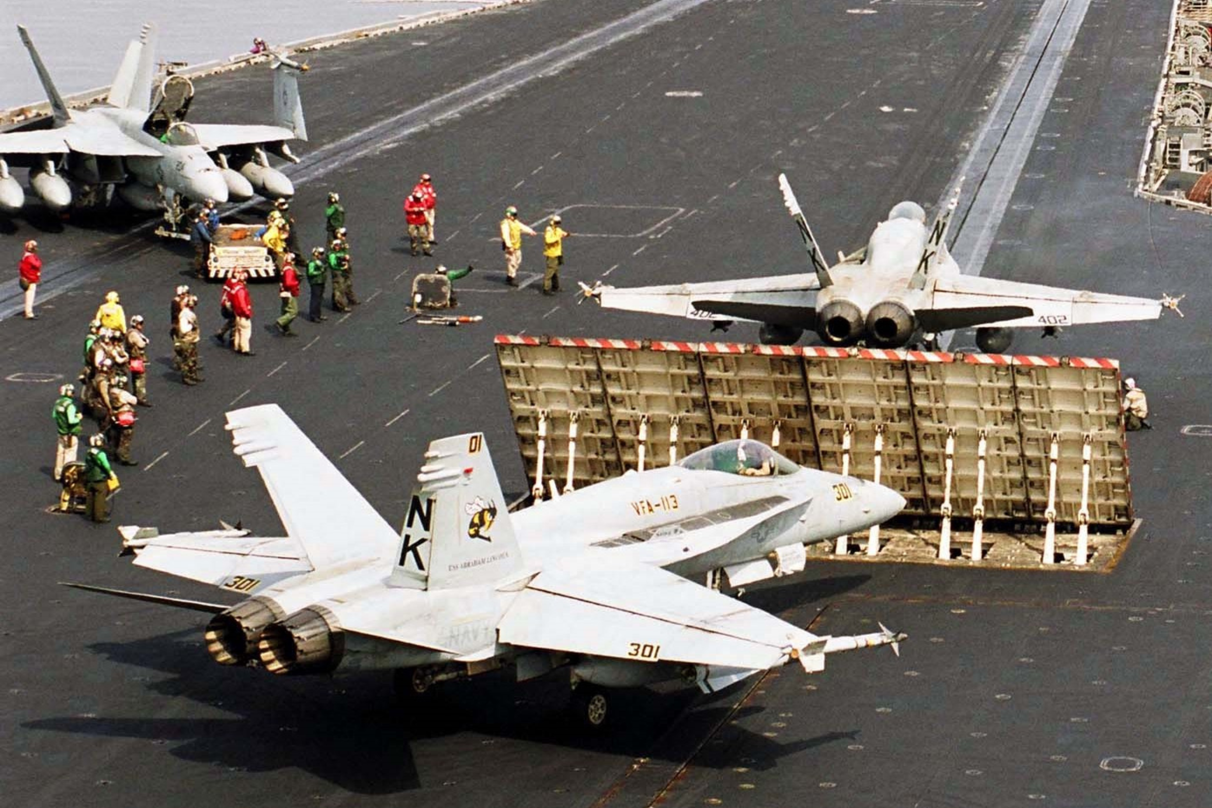 Aircraft Carrier Jet Blast Deflector Lift System Solution